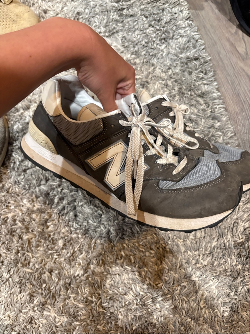 New Balance Gray and Cream Men's Sneakers size 10.5